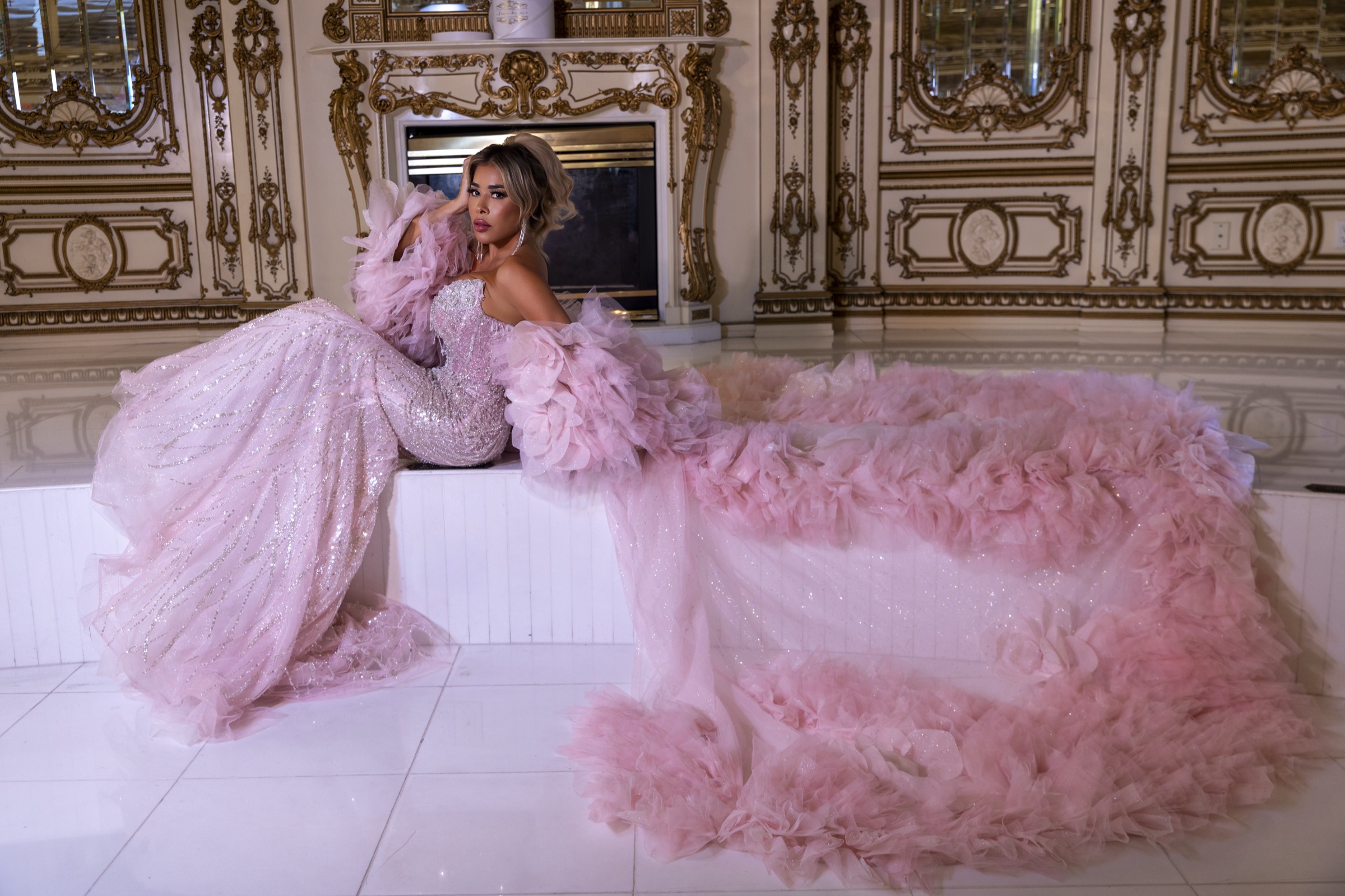 Olga Loera editorial